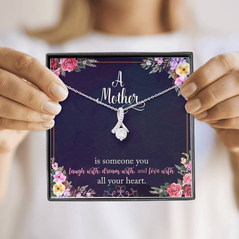 To My Mom Alluring Beauty Necklace